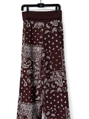 Zoe + Liv Burgundy Bandana Paisley Wide-Leg Pants